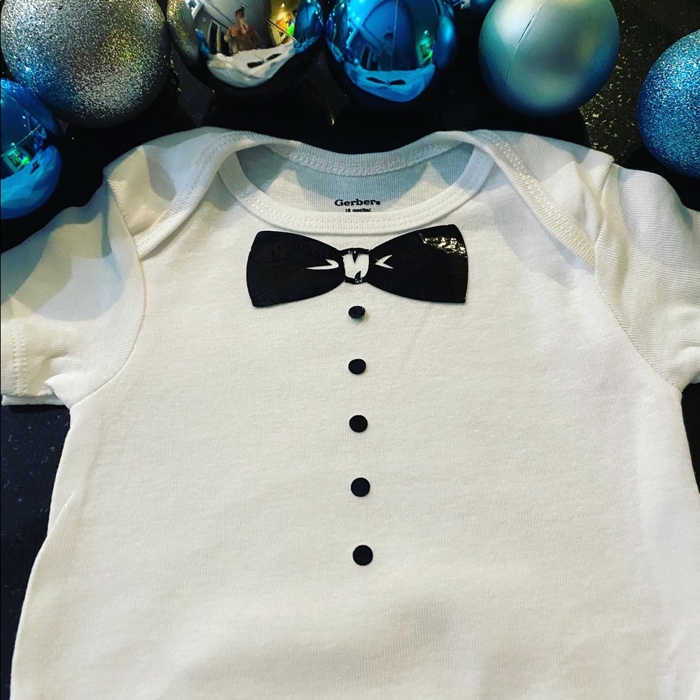Baby bodysuit for the holiday/New